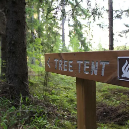 Kommee Kurki Tentsile Puumajoitus Sastamala