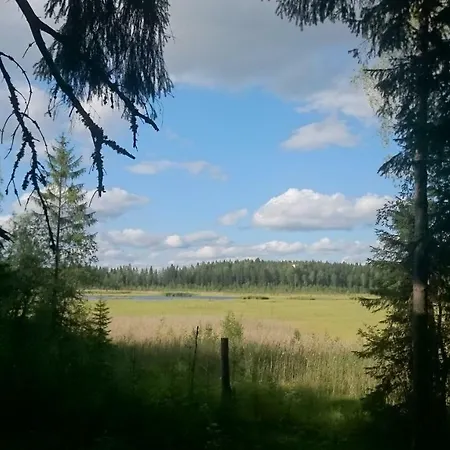 Kommee Kurki Tentsile Puumajoitus Sastamala